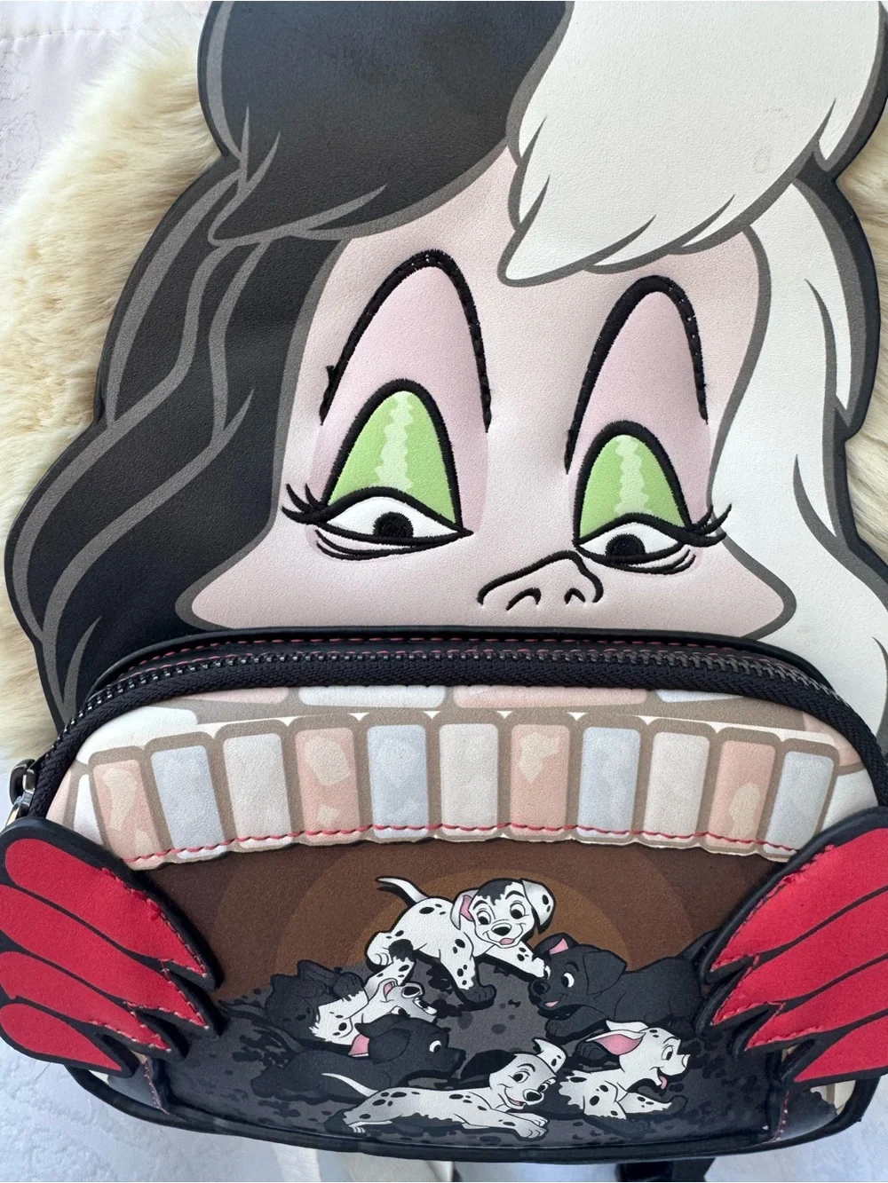 101 Dalmatians Cruella De Villains Scene Mini Backpack